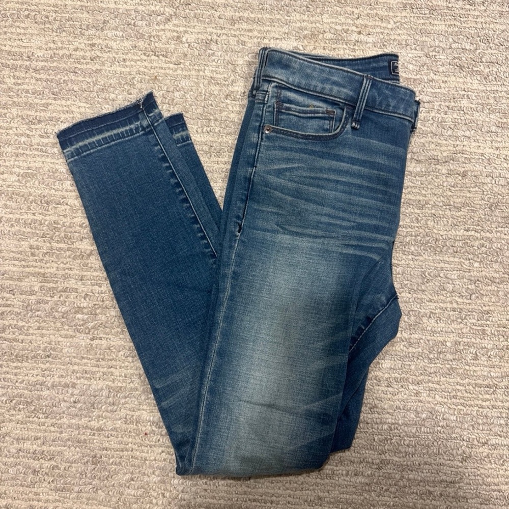 Abercrombie Harper Low Rise Ankle Jean